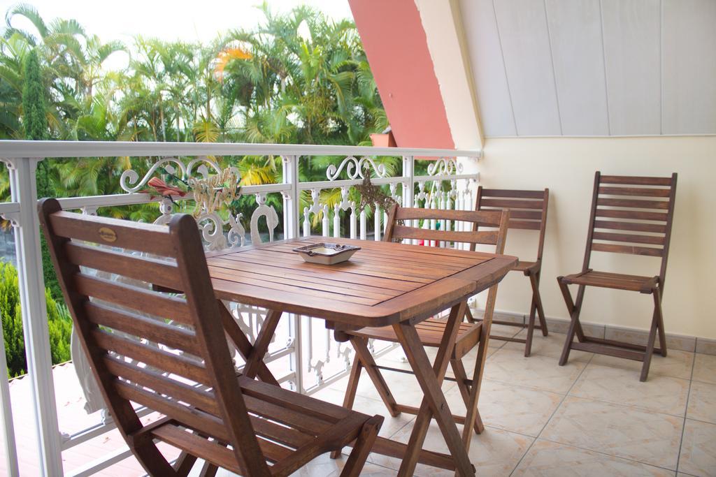 Le Repos D'Or Apartment Manapany-les Bains Екстериор снимка